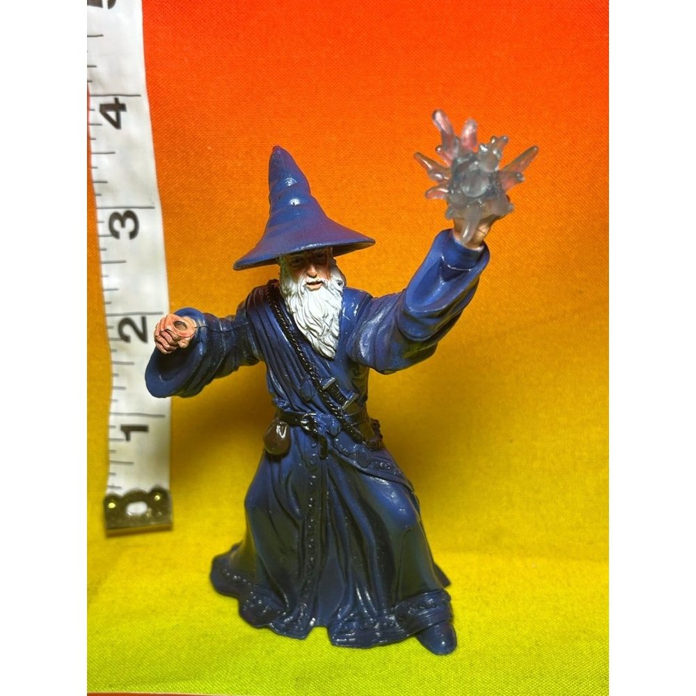 Blue Box Wizard Figure - Picture 2 of 3